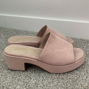 Saychelles light pink suede heeled mules